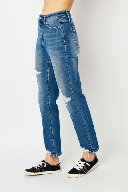 Judy Blue Queen Of Hearts Coin Pocket BF Jeans