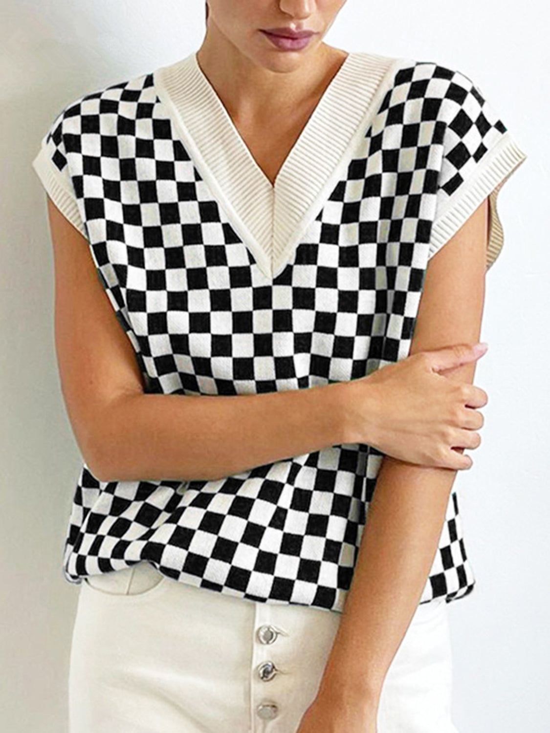 Checkered V-Neck Cap Sleeve Sweater